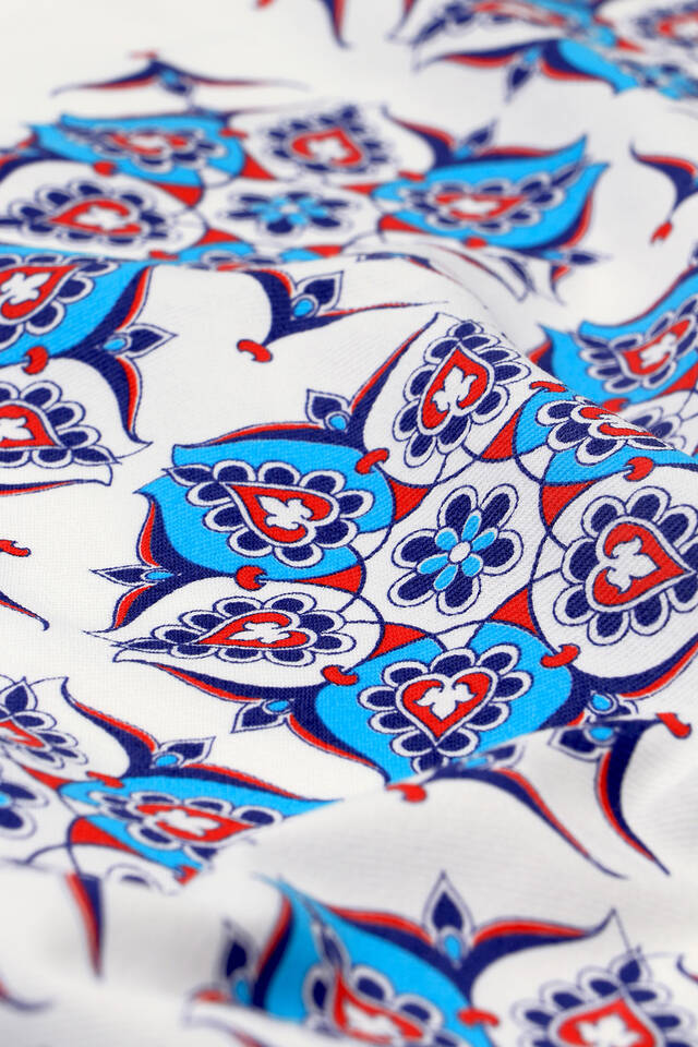 روب حمام بنمط الأناضول المطبوع باللون الأحمر الفيروزي - 3