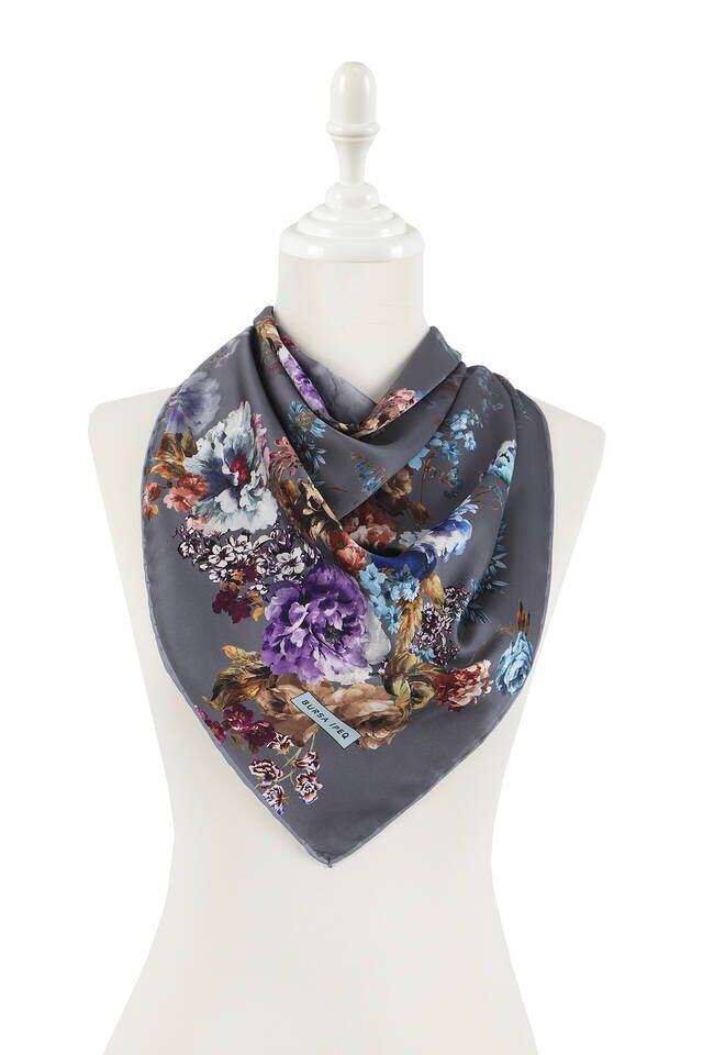 وشاح مربع حريري بنقشة بيجونيا أنثراسايت - 2
