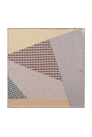 وشاح مربع من الحرير باللون البني المتدلي 