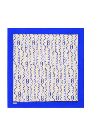 وشاح مربع من الحرير بتصميم سلسلة 