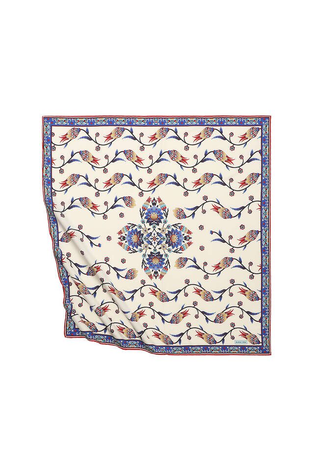 الخط الأحمر نمط توليب وشاح حريري مربع 