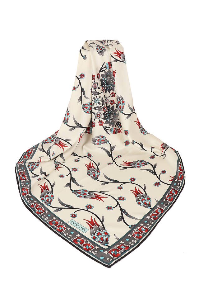 وشاح مربع من الحرير بنمط توليب رمادي - 3