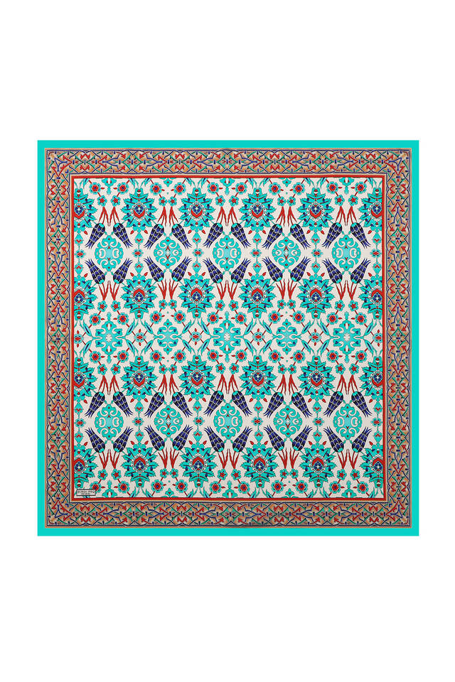 وشاح مربع من الحرير بنمط الخزامى باللون الأحمر والأخضر 