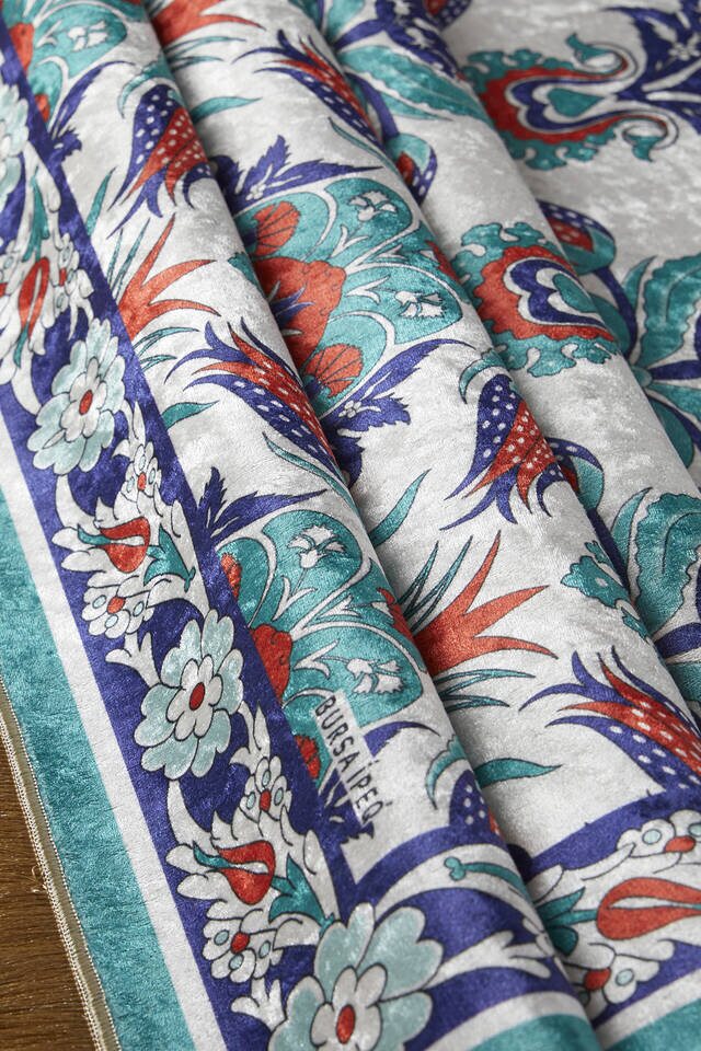 سجادة صلاة من المخمل الأخضر المائي - 2