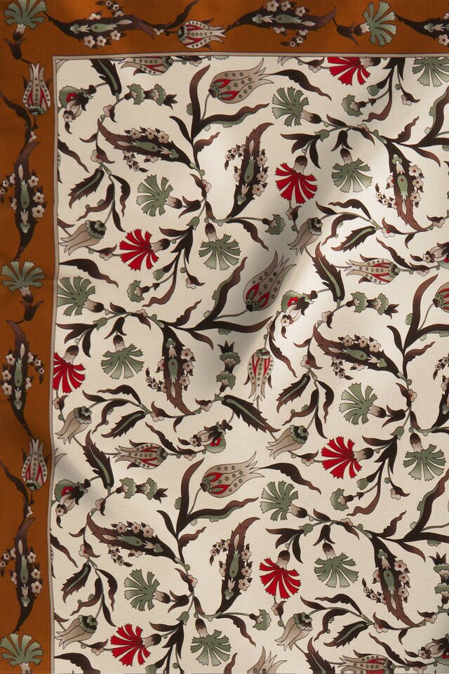 إكرو طابا قرنفل وشاح حرير بنمط توليب مربع - 4