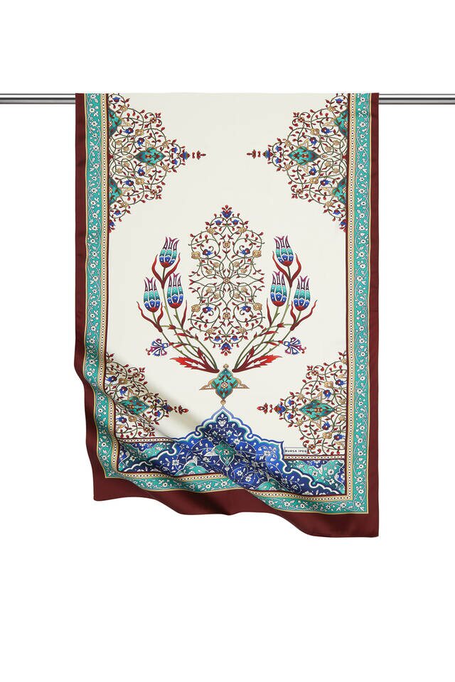 شمعدان أحمر كلاريت أخضر عريض بنمط شمعدان حريري 