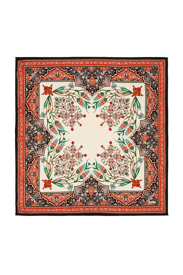 وشاح مربع حرير بنمط توليب شمعدان أسود برتقالي 