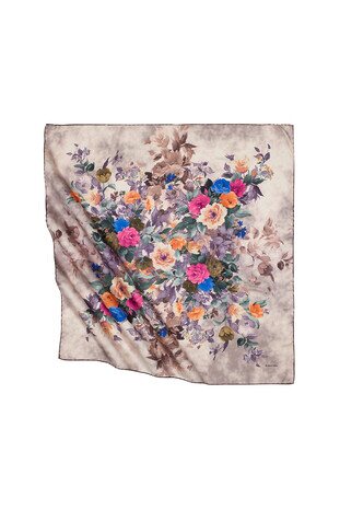 وشاح مربع حريري بنمط بوكيه الورد المجفف 