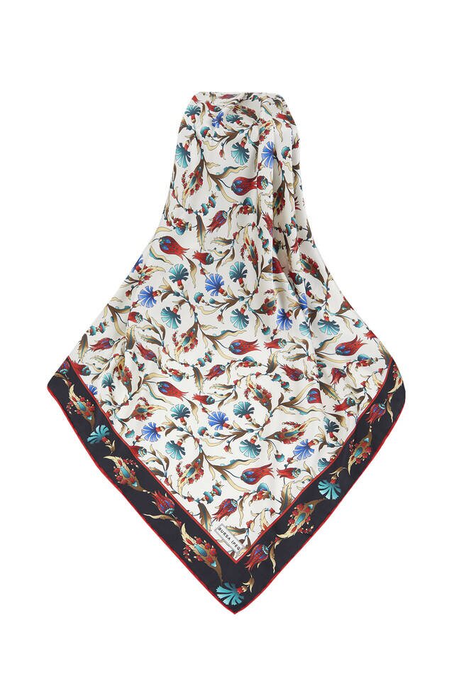 وشاح مربع حريري بنمط قرنفل بنمط توليب تركي أسود من النعناع - 3