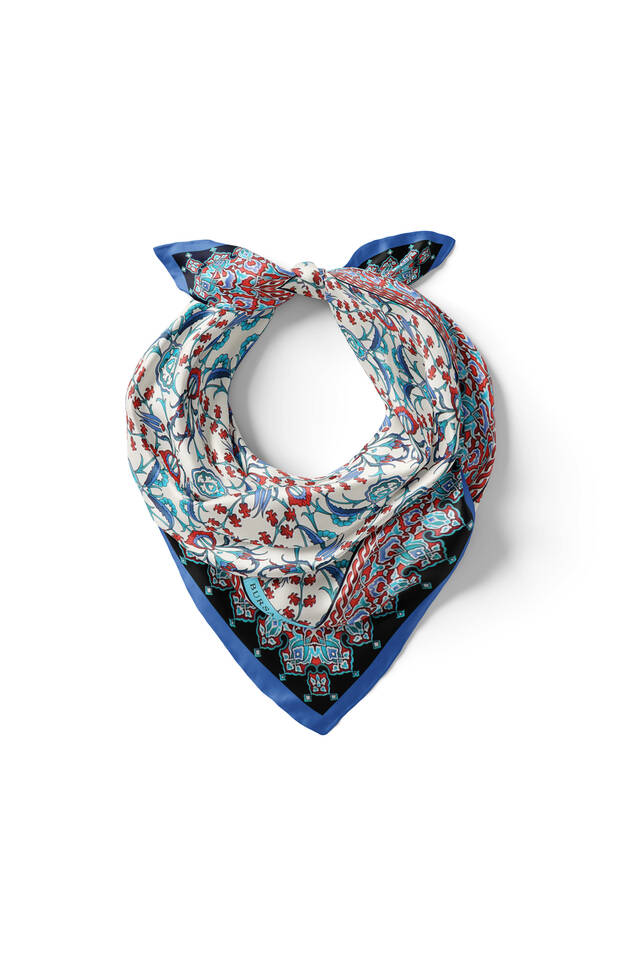 مربع جيب حريري بنمط توليب من ساكس - 2