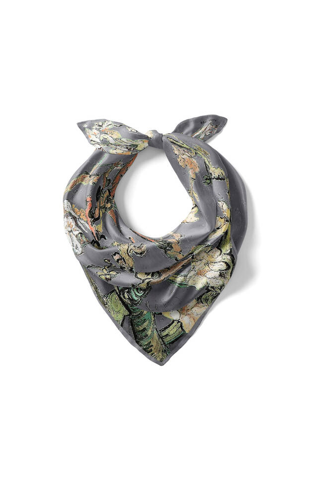 مربع جيب حريري بنمط زهر اللوز الرمادي - 2