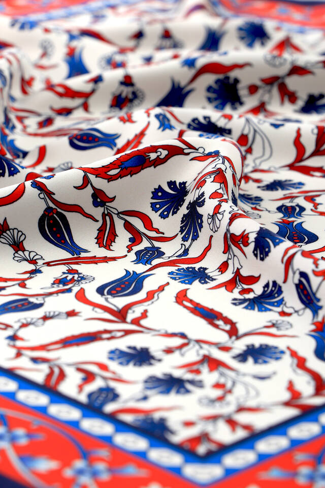 الأزرق الداكن نمط القرنفل توليب حريري مربع الجيب - 3