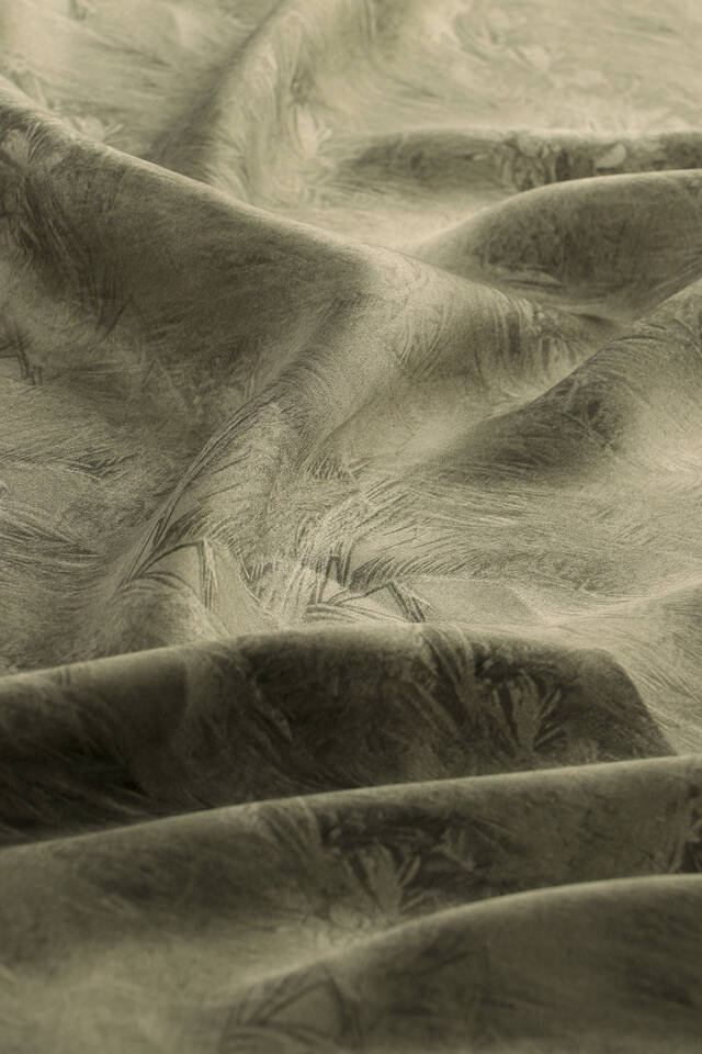 وشاح مربع من الحرير بفرشاة خضراء - 3