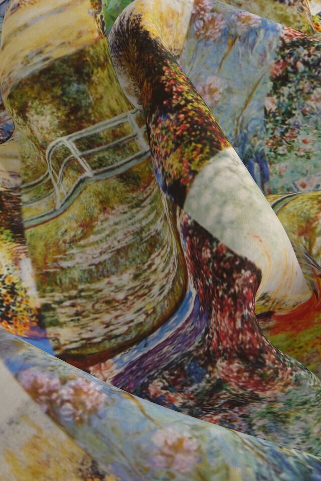 مربع الجيب الحريري بنمط كلية مونيه الخضراء - 3