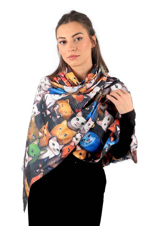 شال شتوي بنمط القطة السوداء - 2