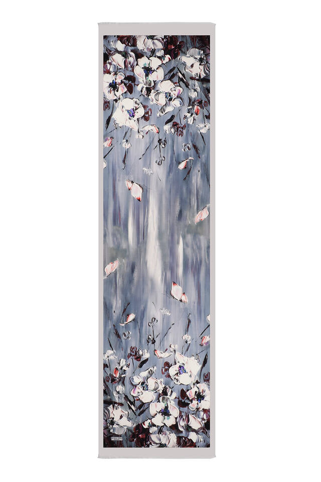 فولارد حرير بنمط شقائق النعمان باللون الرمادي - 4