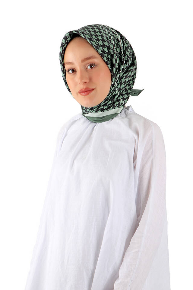 وشاح مربع من الحرير بنمط Houndstooth باللون الأخضر - 2