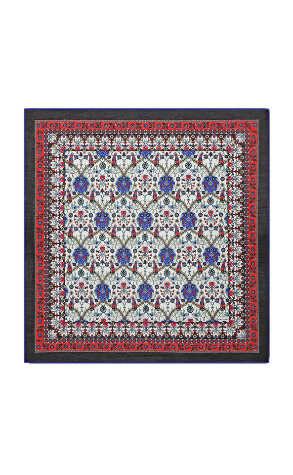 وشاح مربع ناعم بنمط الخزامى باللون الأسود - Bursa İpek