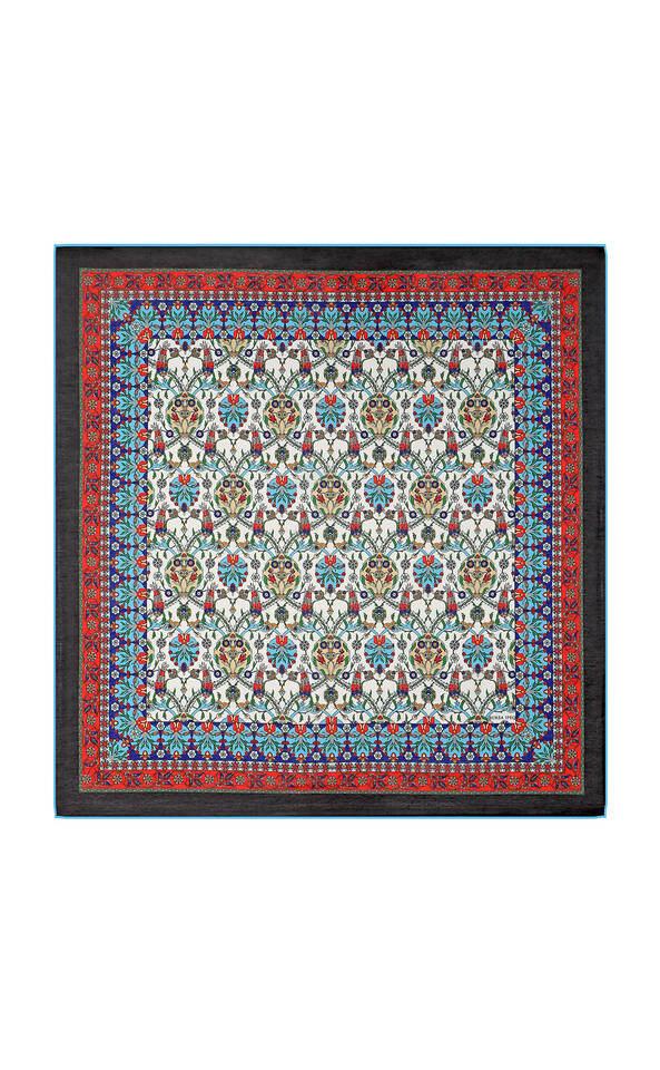 وشاح مربع ناعم بنمط الخزامى باللون الأسود - Bursa İpek