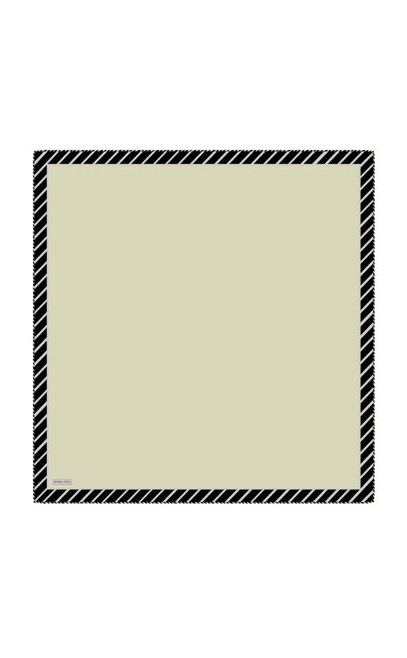 وشاح مربع من الحرير بنمط مخطط باللون الأخضر المائي - 1