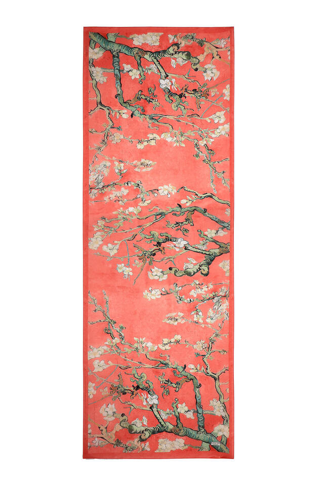 وشاح حرير فوال بنقشة زهرة اللوز المرجانية - 3