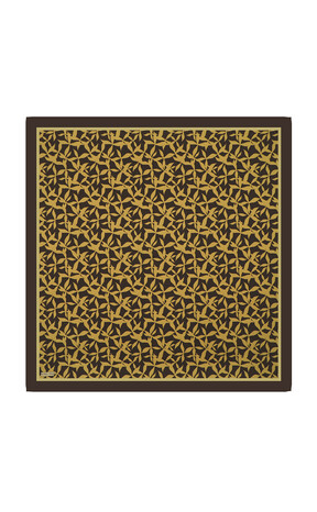 وشاح مربع من الحرير بنمط بيا باللون البني 