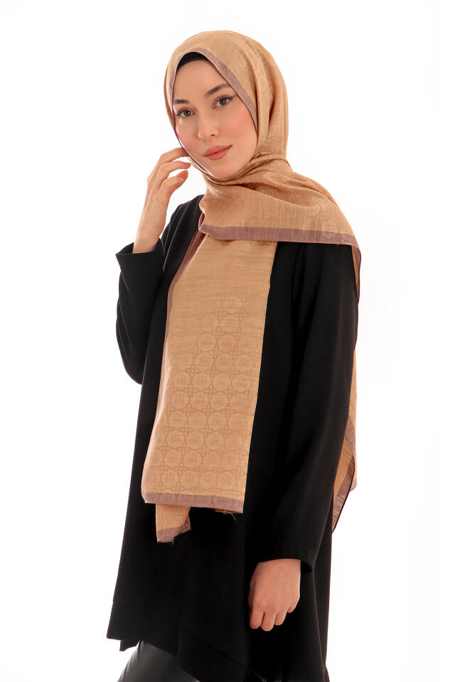 شال حرير قطني بنقشة فراشة الجمل - 2