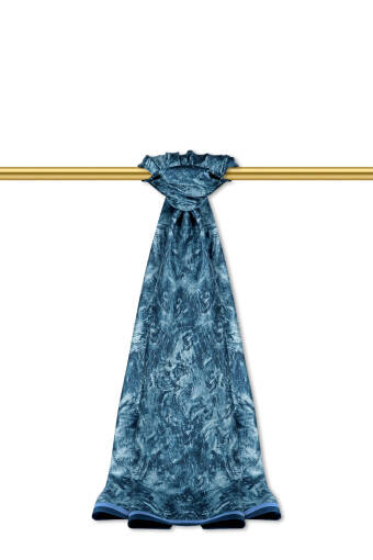 شال حرير مائل بنقشة فرشاة النعناع 