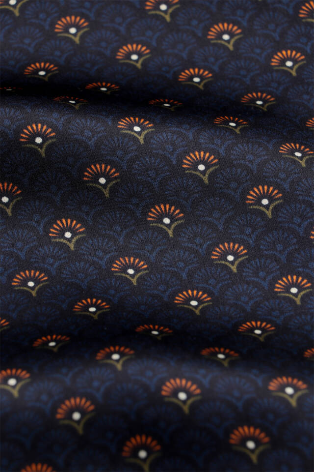 وشاح حريري رجالي منقوش باللون البرتقالي - 4