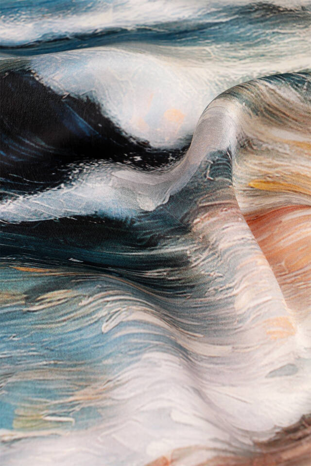 منديل حريري بنقشة طائر النورس الأزرق - 3