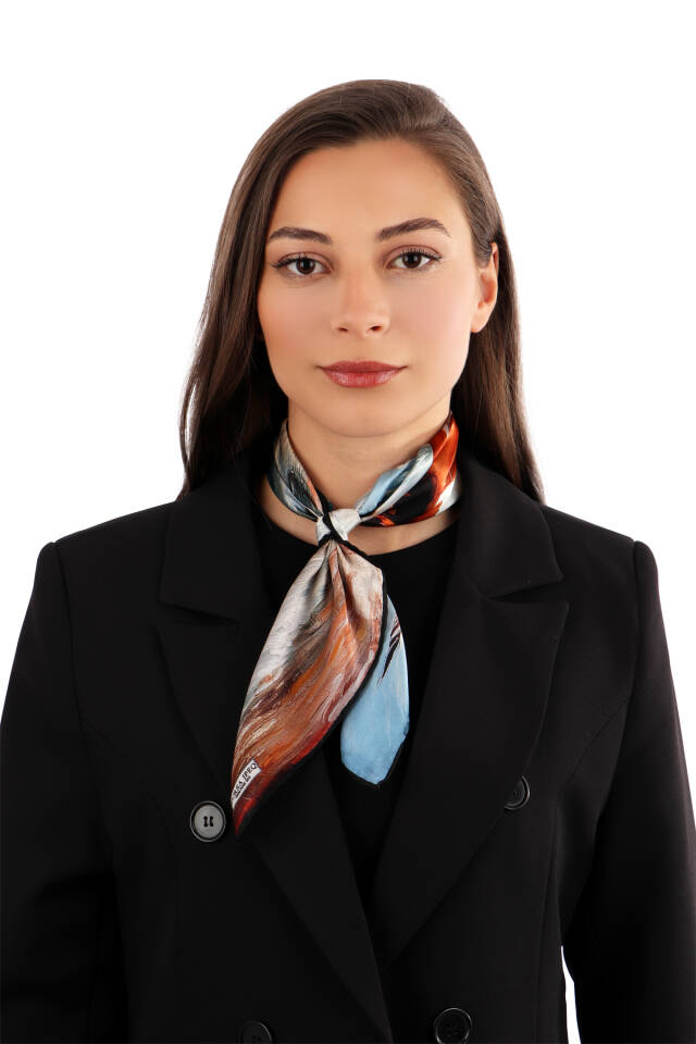 منديل حريري بنقشة طائر النورس الأزرق - 2