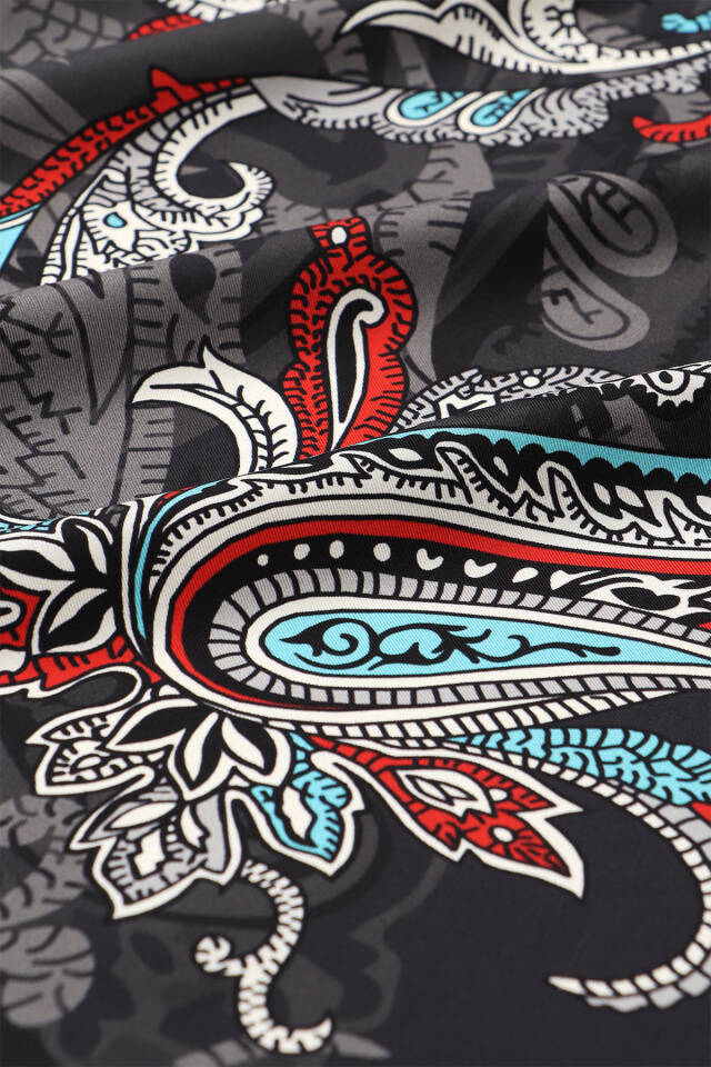 وشاح حريري مائل بنمط شال أنثراسيت - 3