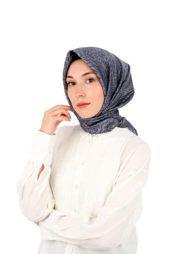 وشاح حريري مائل بنمط فن الدخان 