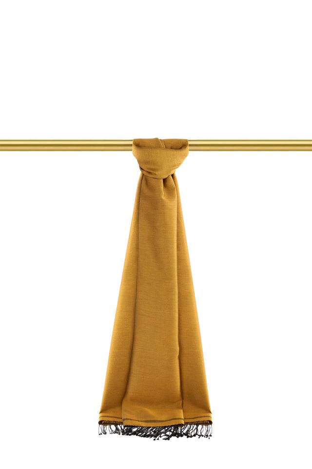 شال حريري مزدوج الوجهين باللون الأسود الخردلي - 2