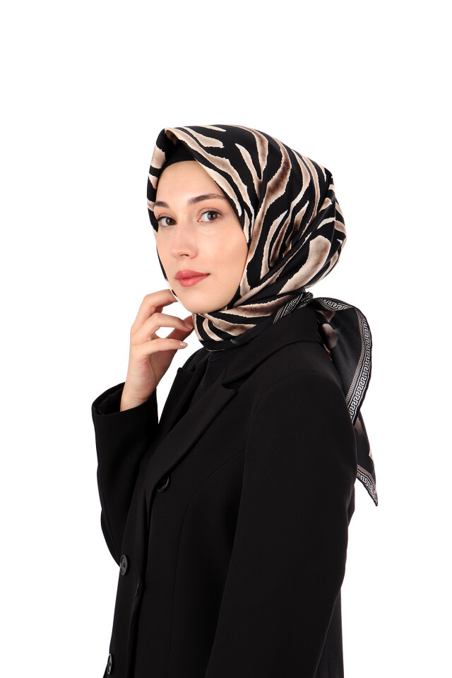 وشاح حريري مائل بنقشة حمار وحشي من سمك السلمون - 1