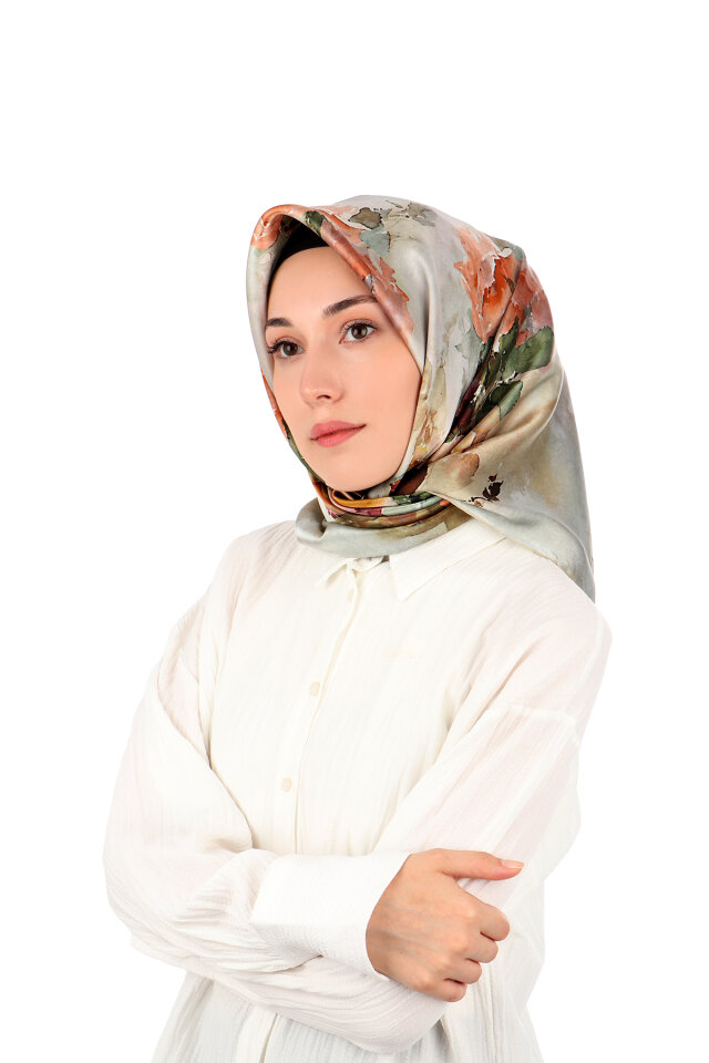 وشاح حريري سورا بنقشة زهرة الكاميليا الخضراء المائية 