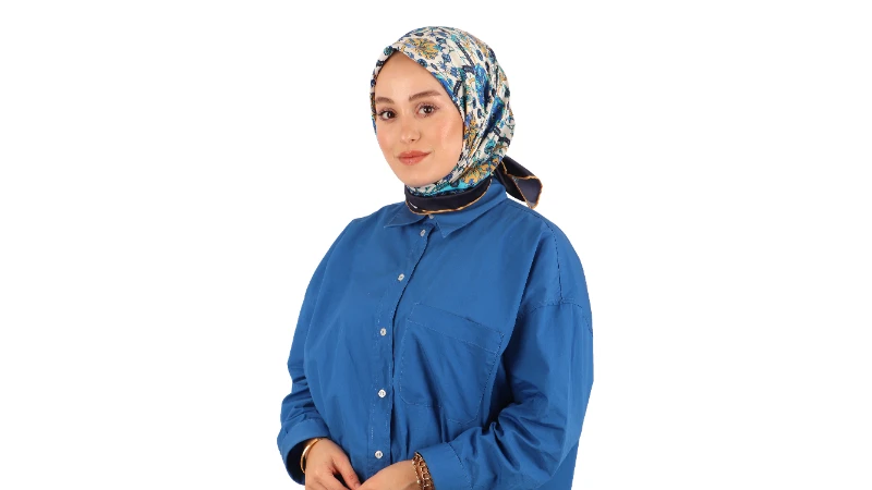 İpeksi Eşarplar: Zarafetin Modern Yüzü