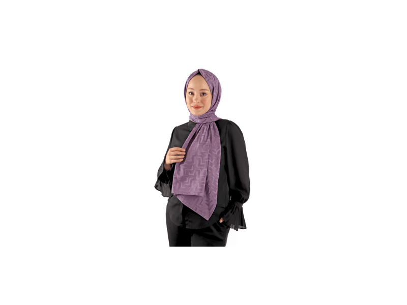 Işıltılı Zarafetin Yeni Tanımı: Jakarlı İpek Şal ile Stilini Taçlandır