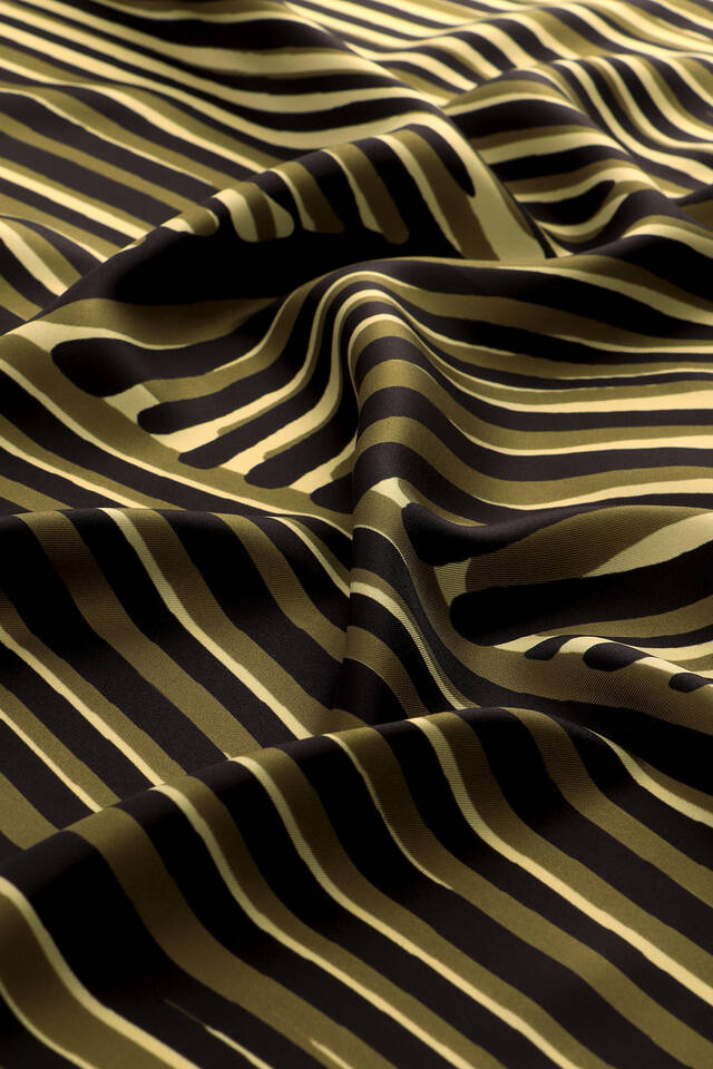 Acid Green Illusion Pattern Twill Silk Square Scarf - 2