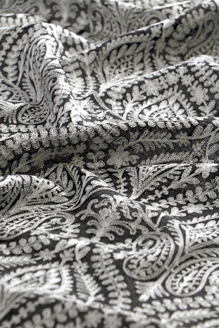 Anthracite White Suzani Embroidered Wool Silk Shawl - Thumbnail