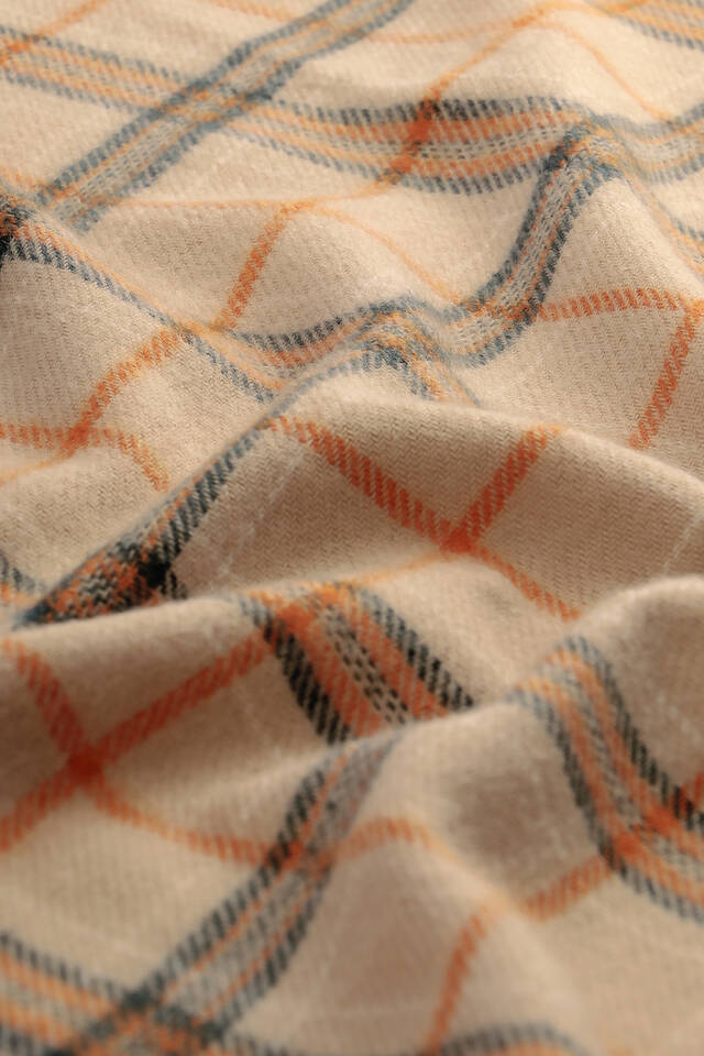Beige Orange Patterned Winter Shawl - 4