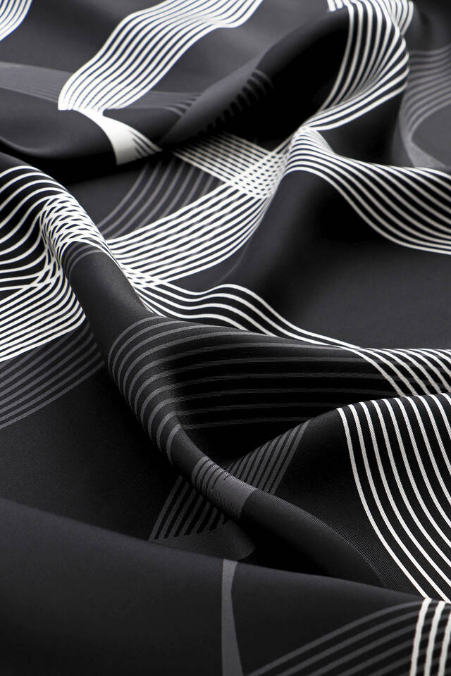 Black Carousel Pattern Twill Silk Scarf - 4
