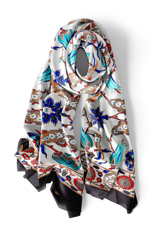 Black Cream Efes Pattern Silk Foulard - 3