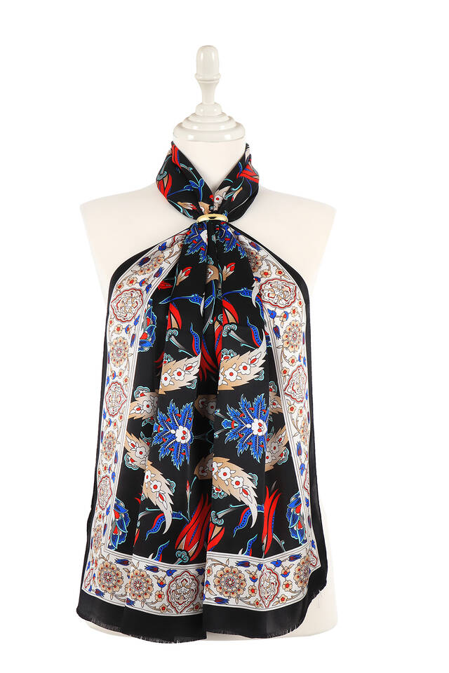 Black Ecru Efes Pattern Silk Foulard 