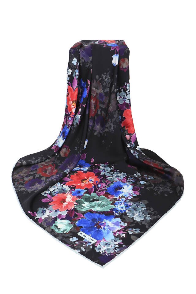 Black Geranium Pattern Silky Square Scarf - 3