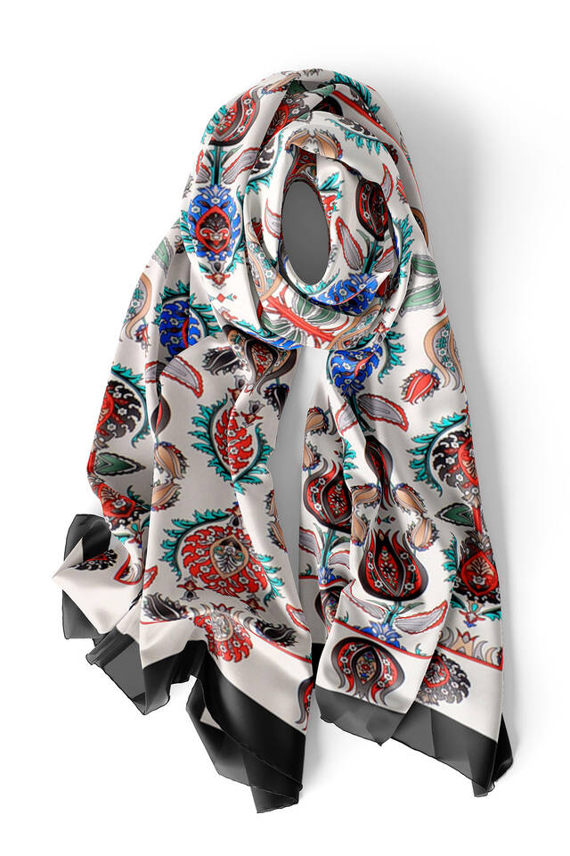 Black Iznik Pattern Silk Foulard - 3