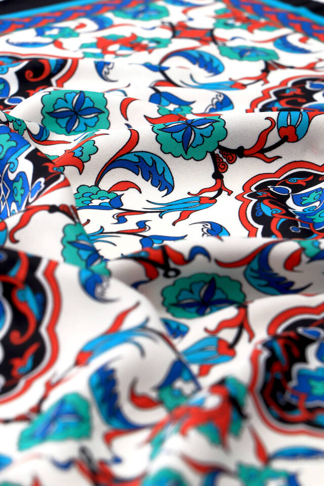 Black Tile Pattern Silky Pocket Square - 3