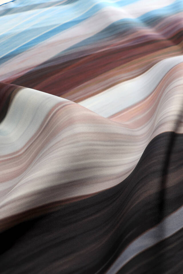 Blue Breeze Pattern Twill Silk Square Scarf - 3