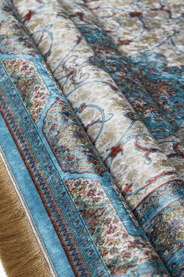 Blue Velvet Carpet Prayer Rug - 2