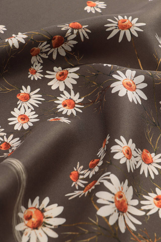 Brown Daisy Pattern Twill Silk Square Scarf - 3